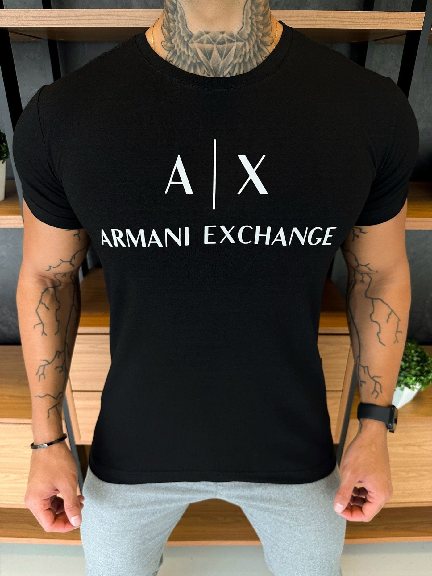 Camiseta AX Classic Preta